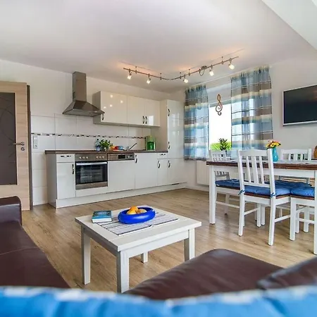 Charming In Dachau Apartman